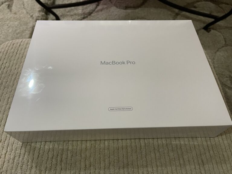 2020 M1 MacBook Pro Unboxing MediNerd 2
