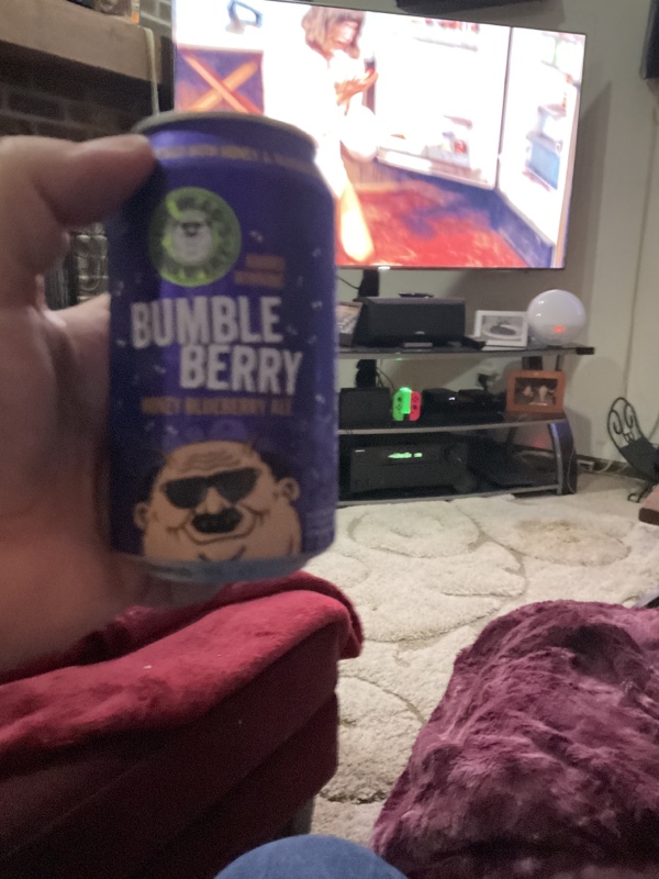 2022 Winking Lizard World Tour Of Beers #52 – Fat Heads Bumble Berry Honey Blueberry Ale