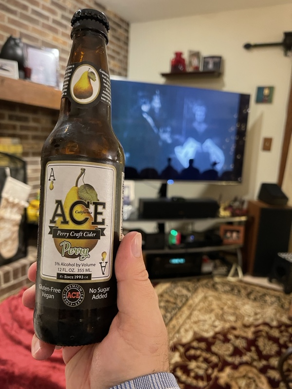 2022 Winking Lizard World Tour of Beers #77 – Ace Cider Perry Cider